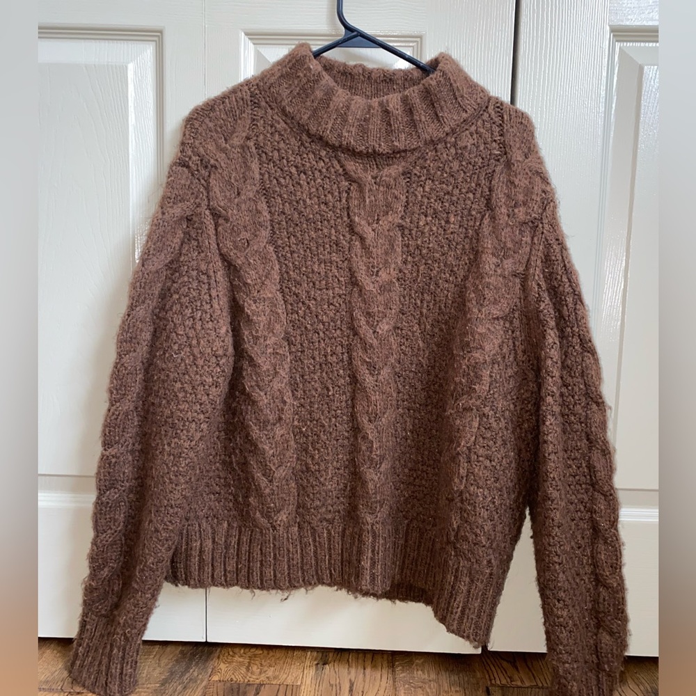 American Eagle XL Brown Knit Sweater